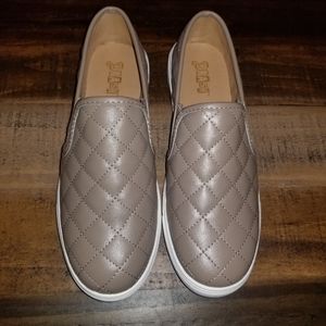 Women's Brash Quilted Slip On Sneaker